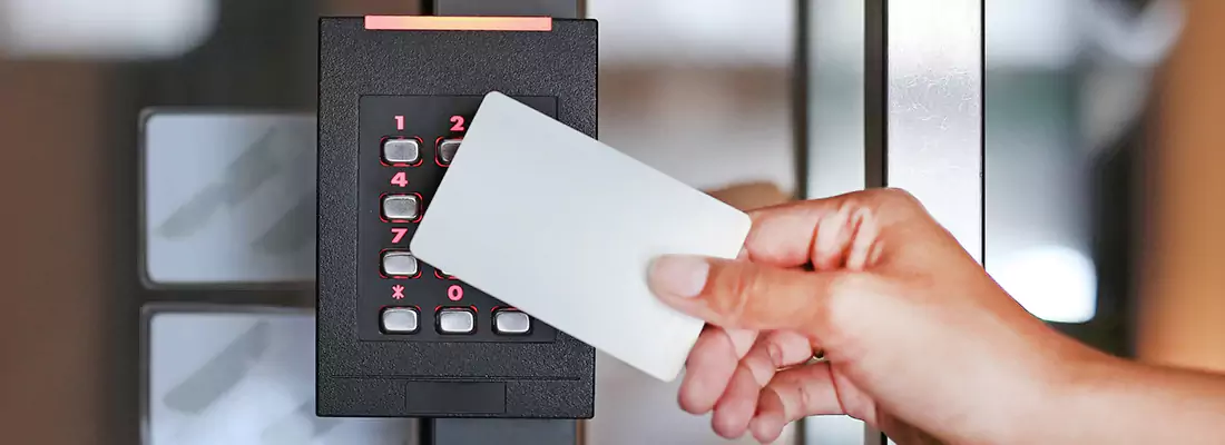 Benefits of Card Lock Readers for Properties in Bradenton, FL